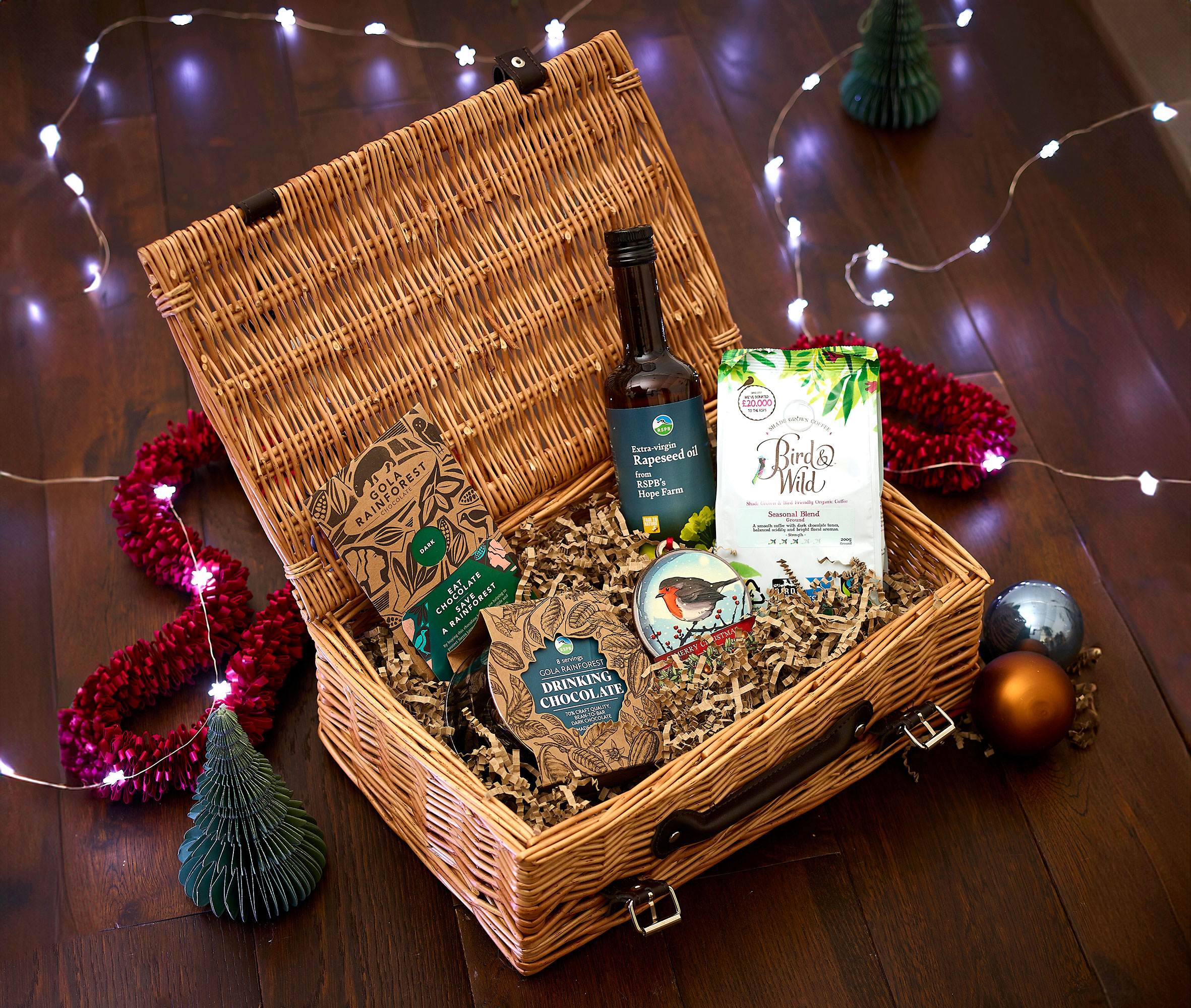 Best of RSPB sustainable Christmas gift hamper. Photo: RSPBshop.co.uk